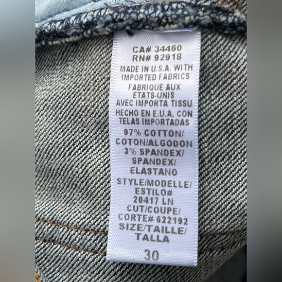 Juicy Couture Bermuda Capri Jeans Women Mid Rise Sz 30 Blue Dark Wash Distressed - Picture 6 of 6